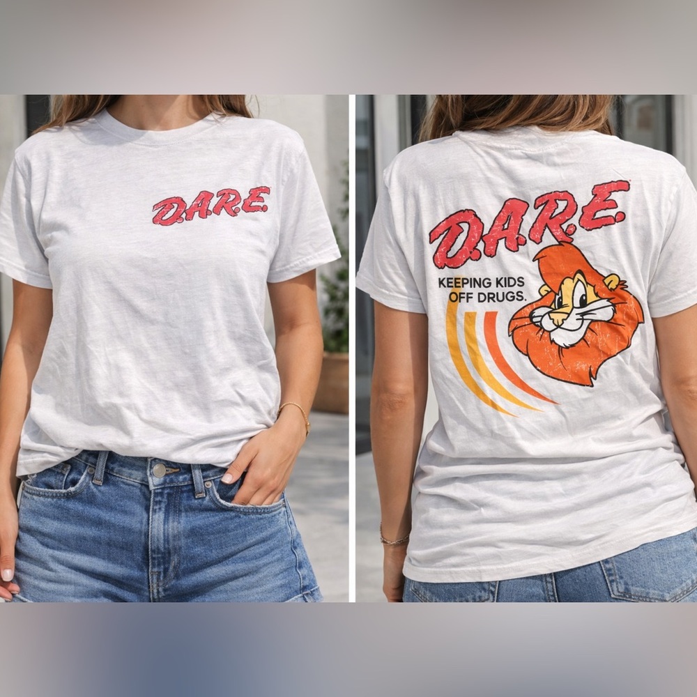 Vintage D.A.R.E Dare T-shirt Size Medium